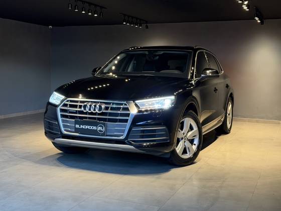 AUDI Q5 2.0 TFSI GASOLINA PRESTIGE PLUS S TRONIC AUDI Q5 2.0 TFSI GASOLINA PRESTIGE PLUS S TRONIC